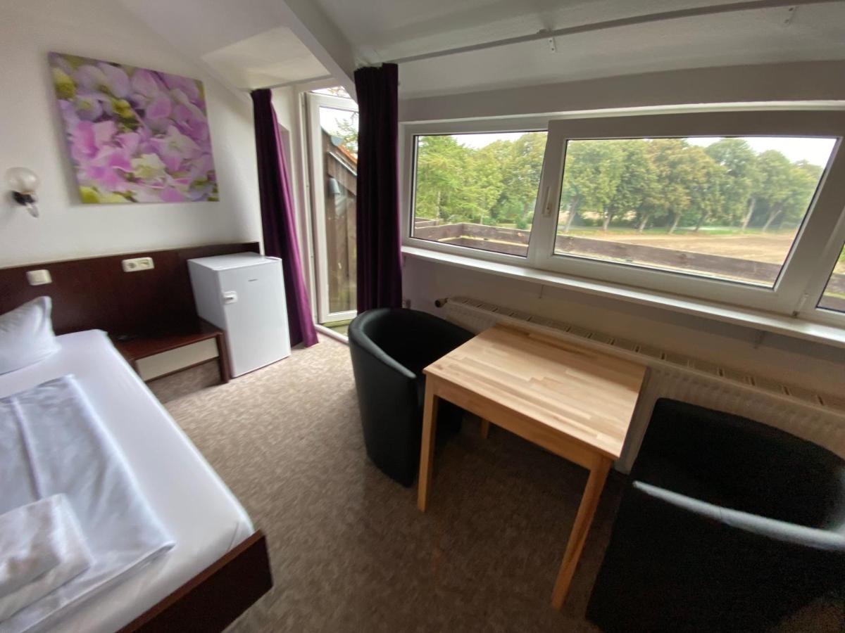 K 357 - Low Budget Hotel In Ratekau Bei Luebeck Extérieur photo